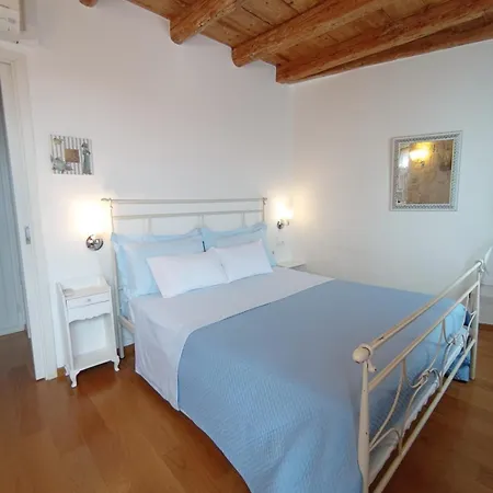 Casa Azzurra 아파트 *